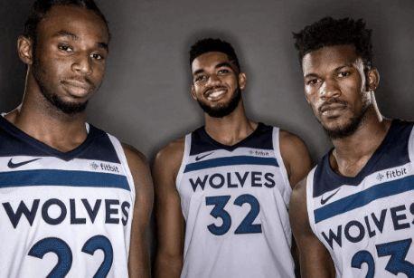 一位重病球迷被邀请看阿贾克斯的比赛，但因病情恶化未能实现（阿贾克斯邀重病球迷观赛，因病情加重遗憾未成行）