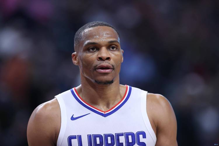 赖斯：每场比赛我都充满信心，教练们激励我突破极限（赖斯：每一战我都信心十足，教练促使我挑战极限）